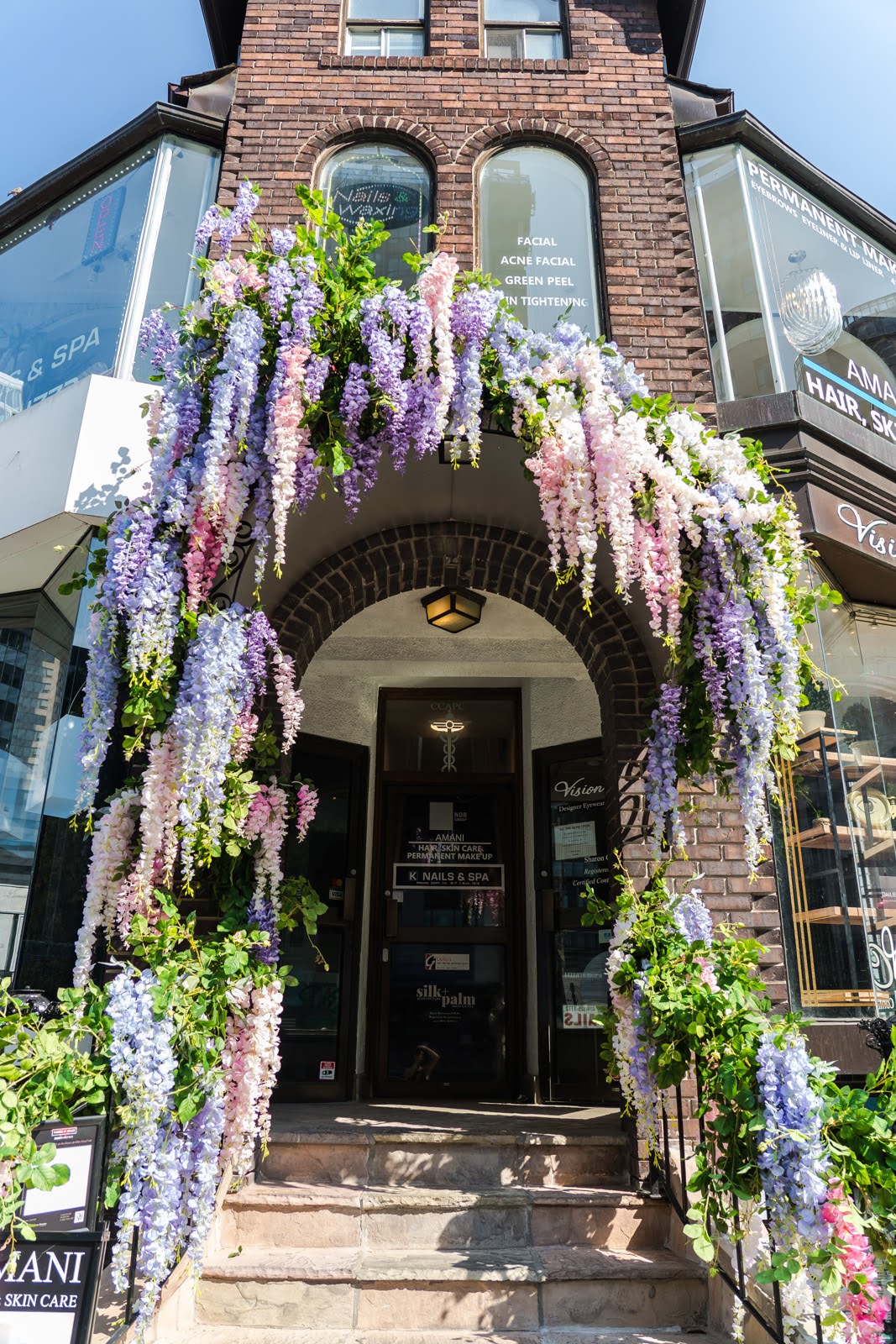 A Sunday Morning Following The Fleurs de Villes Floral Trail Through